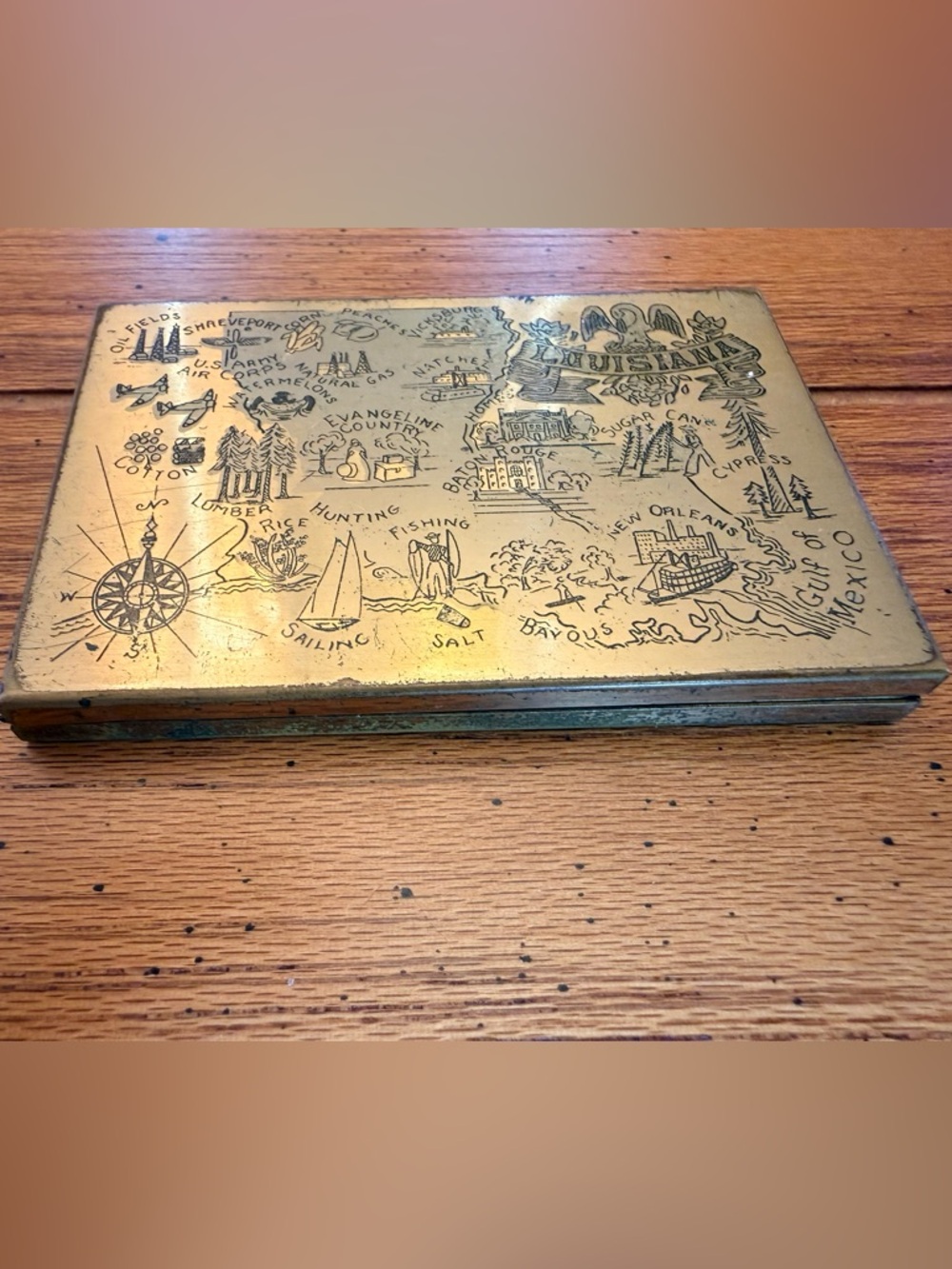 Vintage Louisiana Brass Map Trinket Box - Gold Tone